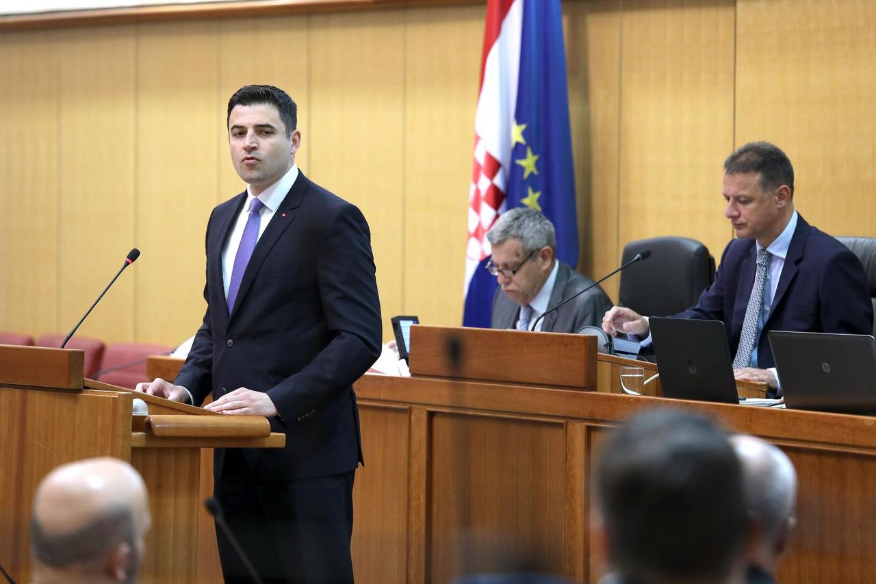 Davor Bernardić