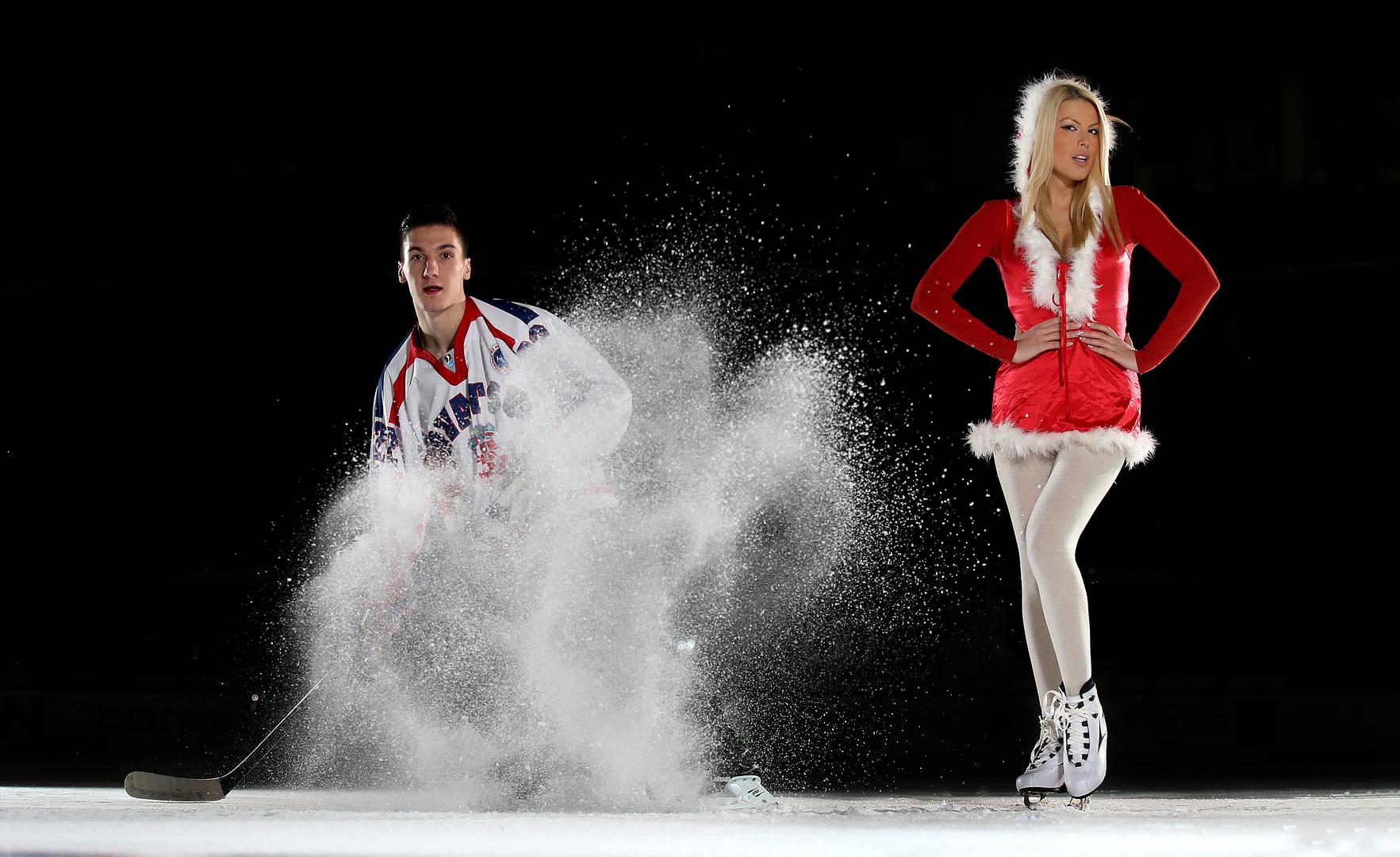 Prije točno 11 godina, manekenka, a danas uspješna poslovna žena - Tina Katanić, oduševila je sve na snimanju s hokejašem Bornom Rendulićem, utjelovivši ulogu šarmantne Bake Mraz. 