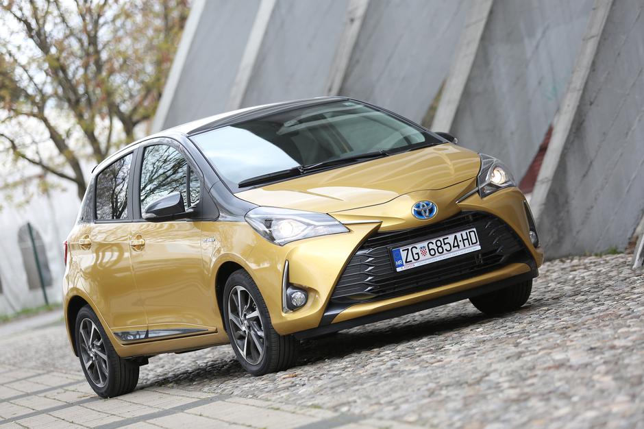 Toyota Yaris Hybrid