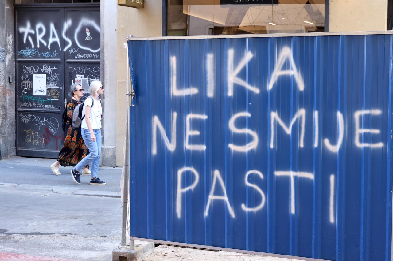 Zagreb: Grafit "Lika ne smije pasti" u Masarykovoj