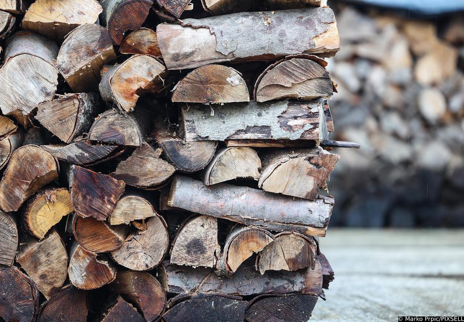 Grijanje na ogrjevno drvo