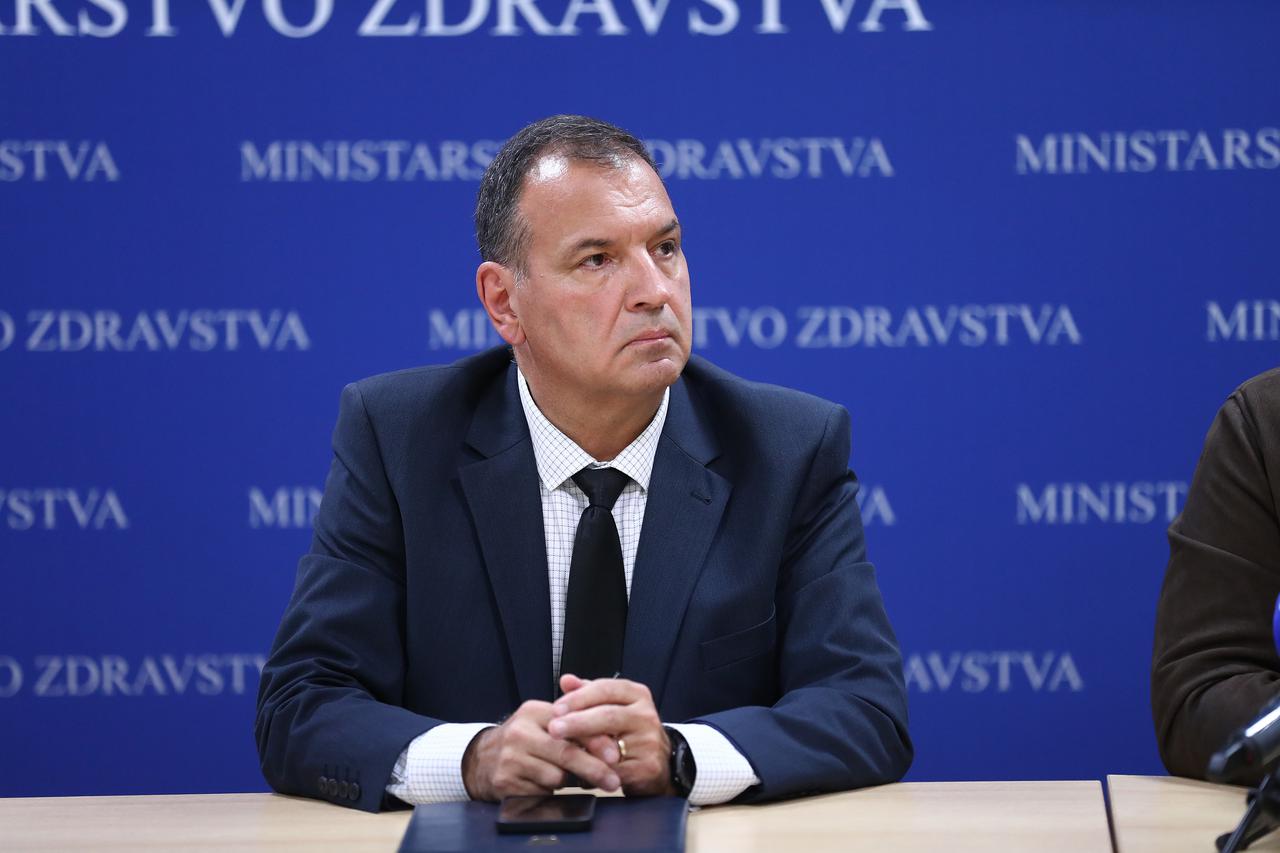Zagreb: Konferencija Vilija Beroša nakon sastanka s Državnim inspektoratom o štetnim energetskim pićima