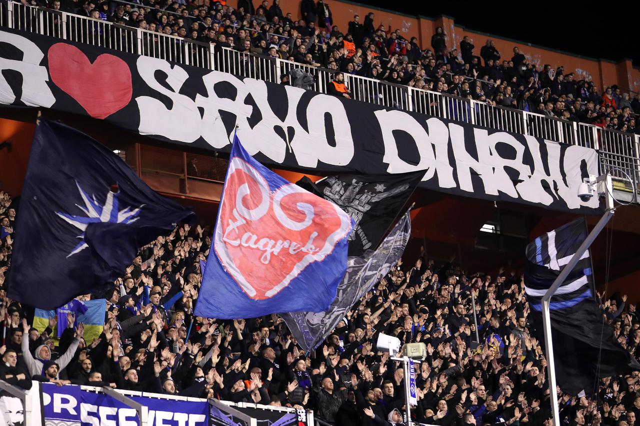 Atmosfera na stadionu tijekom utakmice Dinama i Seville