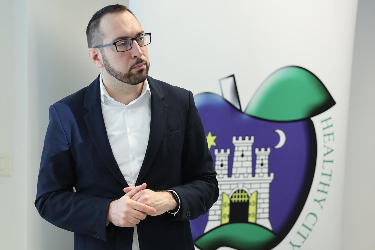 Zagreb: Gradonačelnik Tomašević predstavio aplikaciju "Mentalno zdravlje"