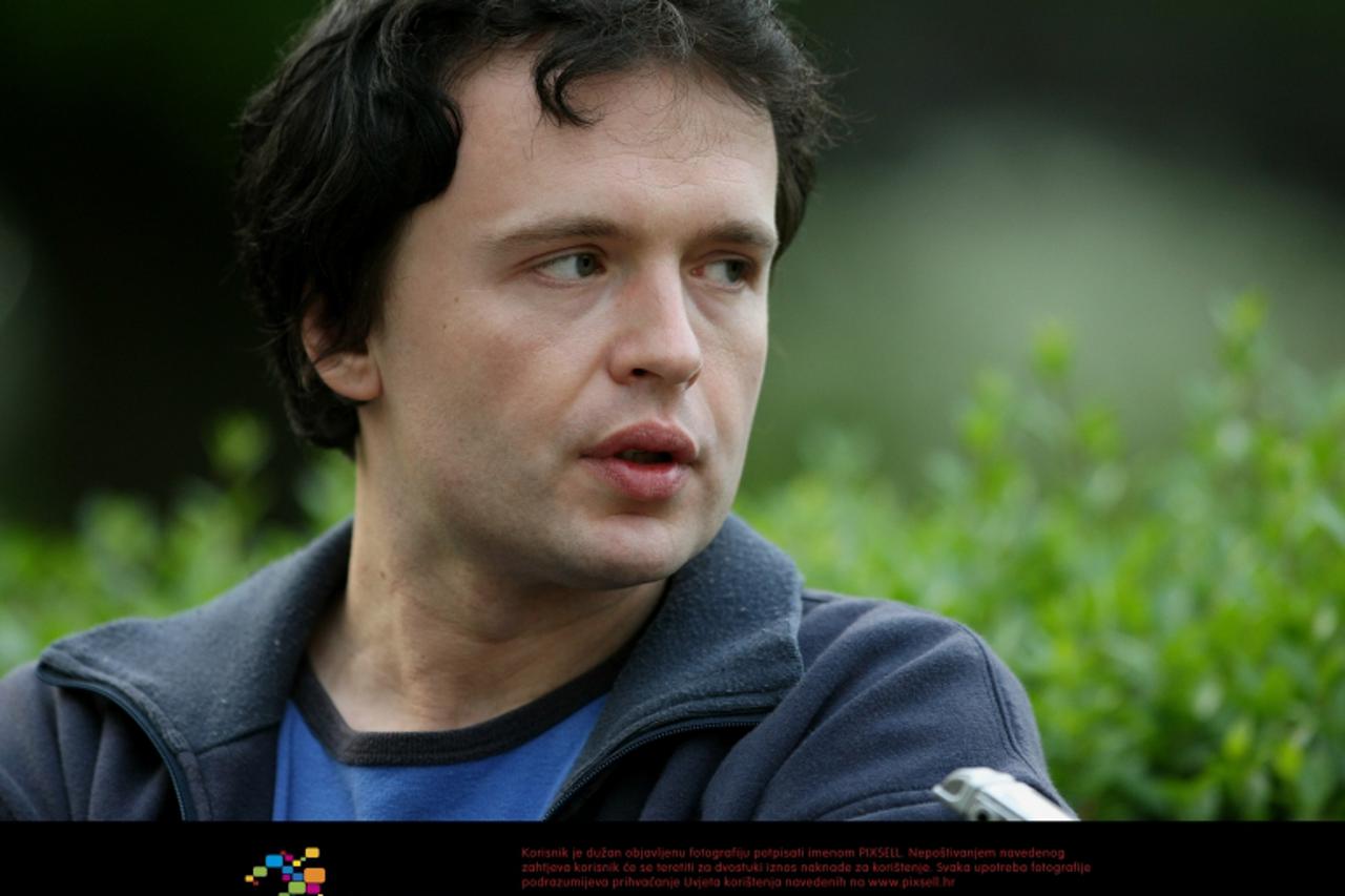 '03.05.2011, Novi Sad, Srbija - Ilija Lutrov, sugovornik i svjedok optuzenog svecenika za pedofiliju i bludne radnje.  Photo: Davor Javorovic/PIXSELL'