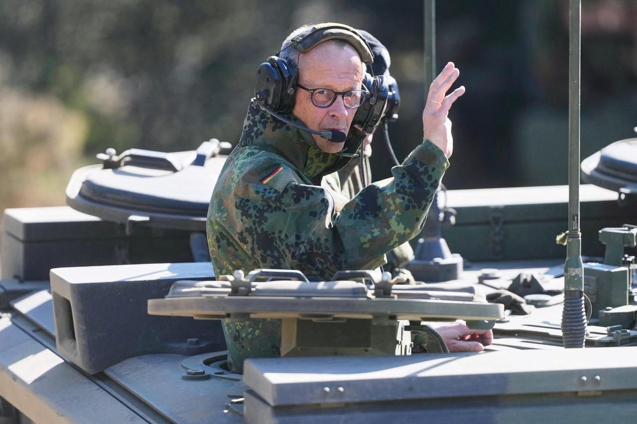 German Chancellor Merz visits Bundeswehr base in Munster