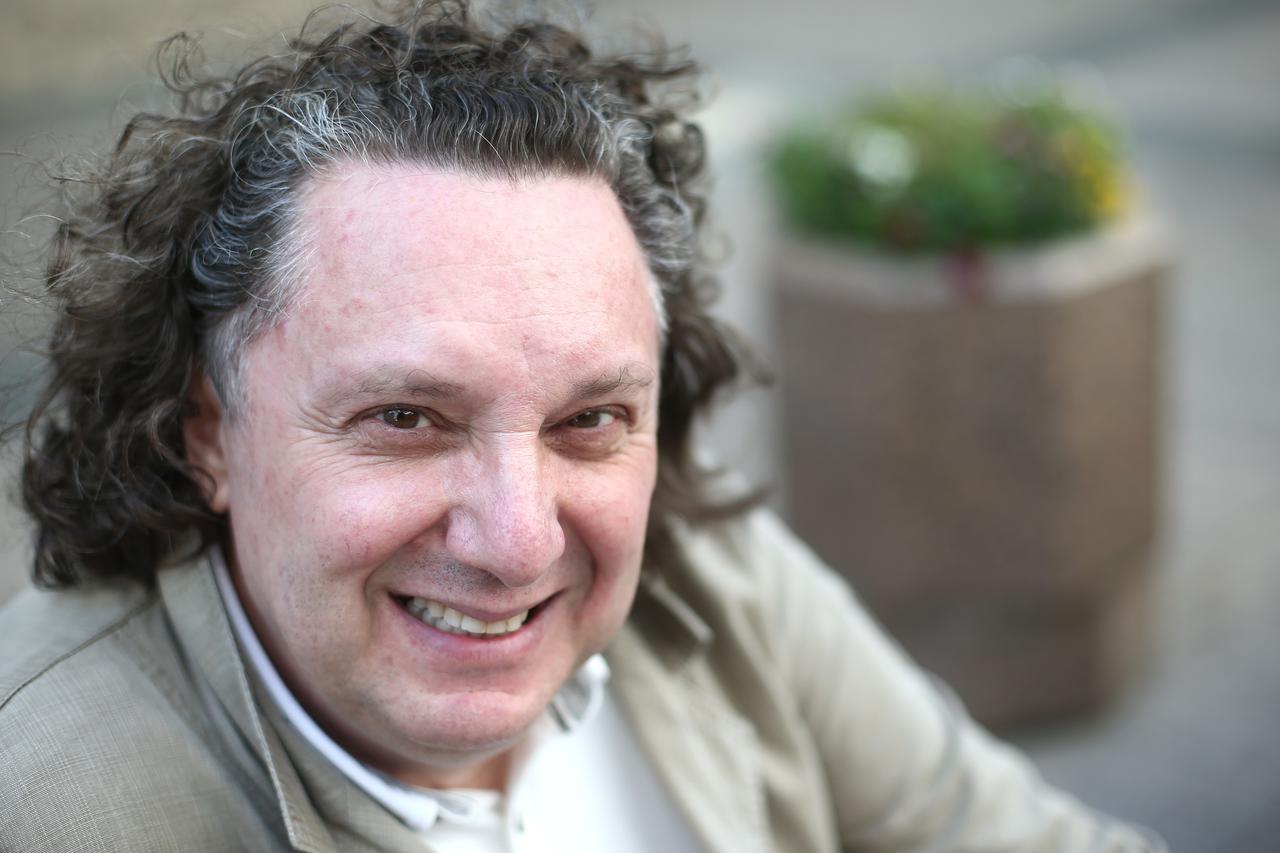 12.04.2016., Zagreb - Miljenko Djuran, operni pjevac, tenor.  Photo: Sanjin Strukic/PIXSELL