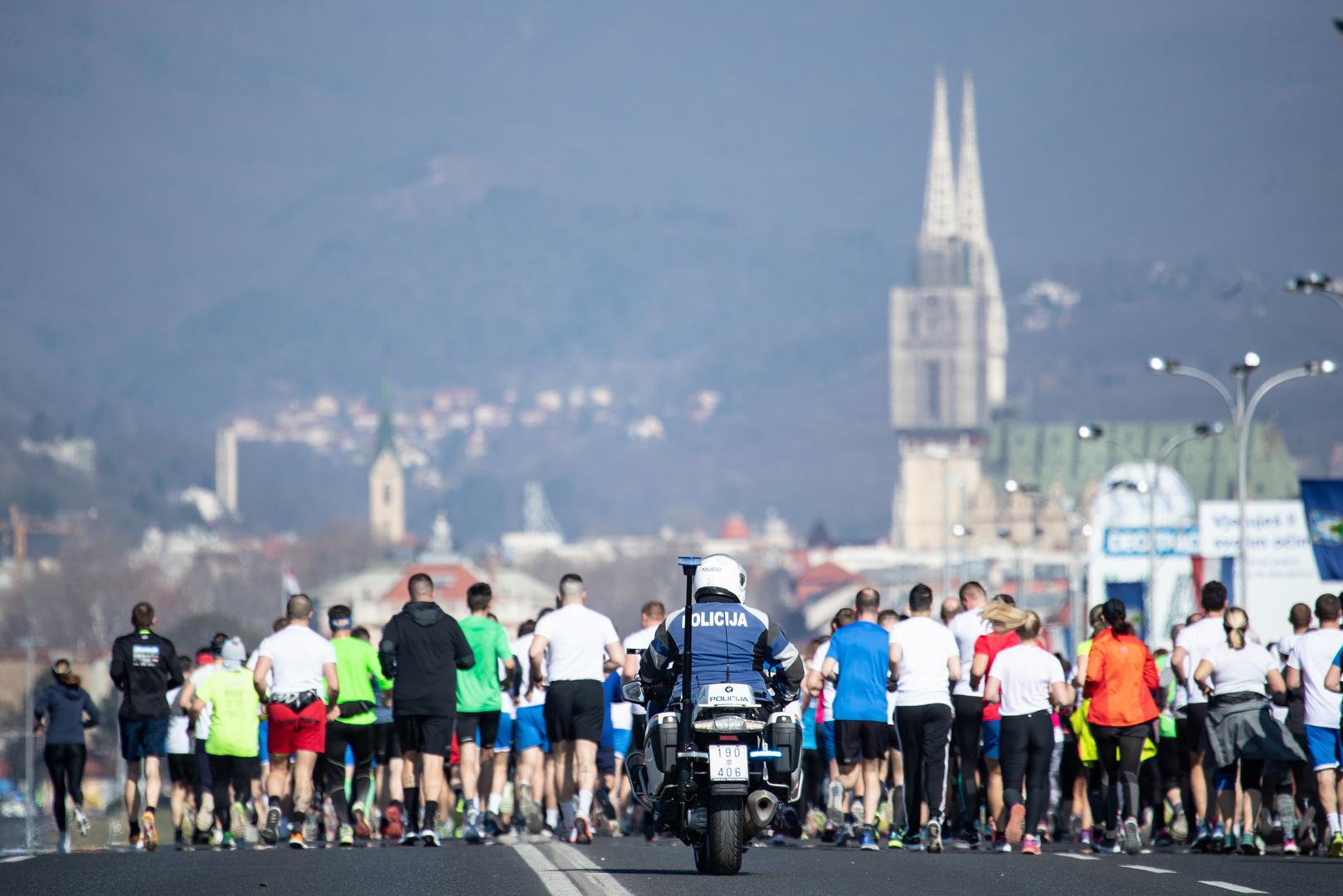 Ova utrka je posebna jer se trči Mostom slobode s pogledom na Sljeme