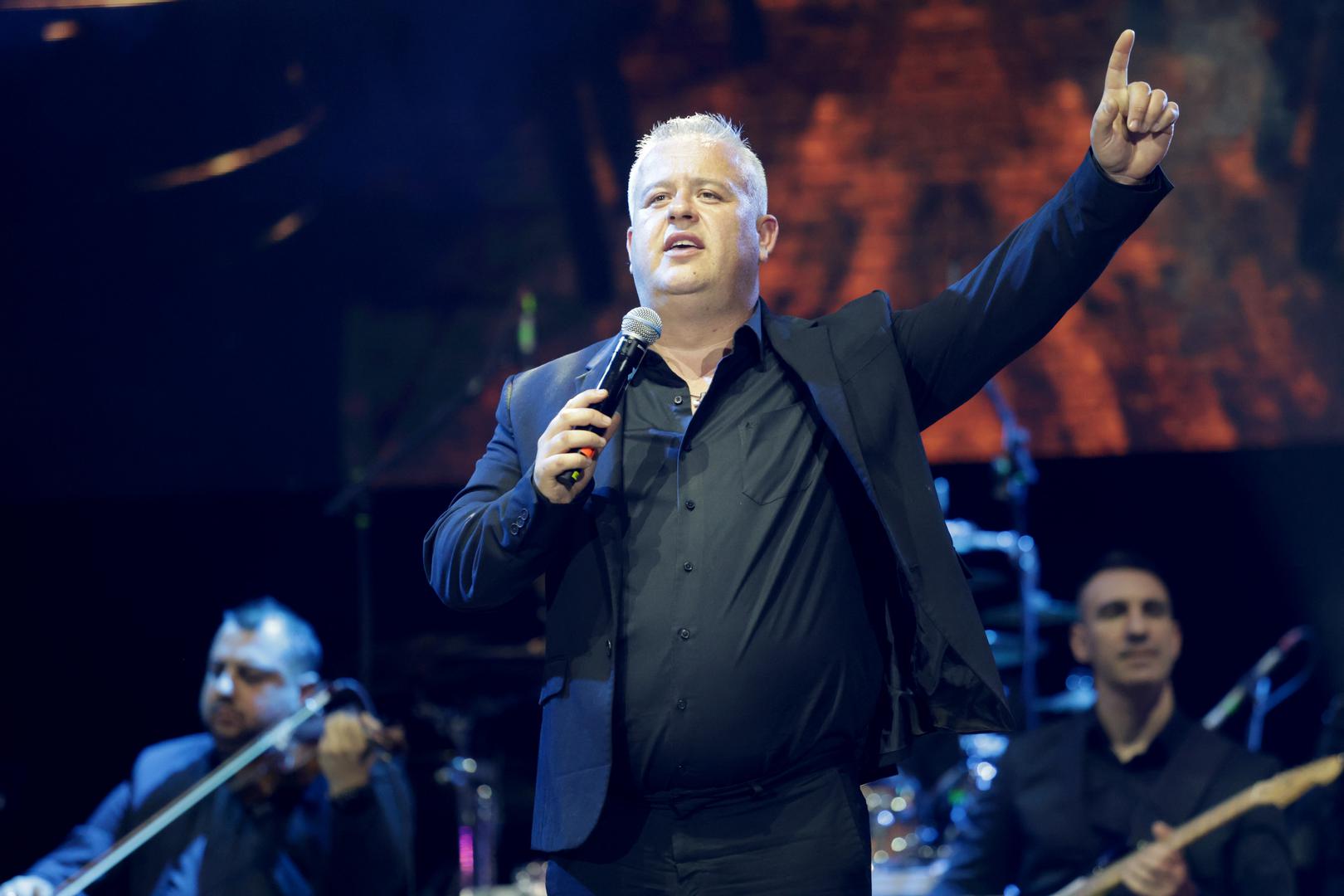 Organizatori su najavili nastavak projekta i u drugim hrvatskim gradovima. Prvi sljedeći koncert „Sjećanje na Tomu Zdravkovića“ održat će se 10. listopada u Slavonskom Brodu, u dvorani Vijuš, a ulaznice će biti dostupne putem Eventima od utorka.