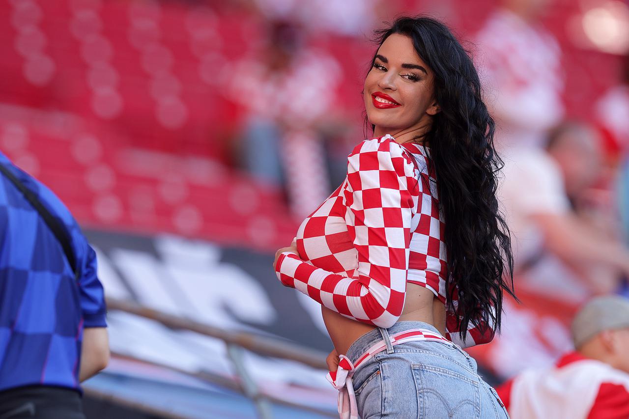 Leipzig: Ivana Knoll na stadionu uoči susreta Hrvatske i Italije u 3. kolu skupine B na Europskom prvenstvu