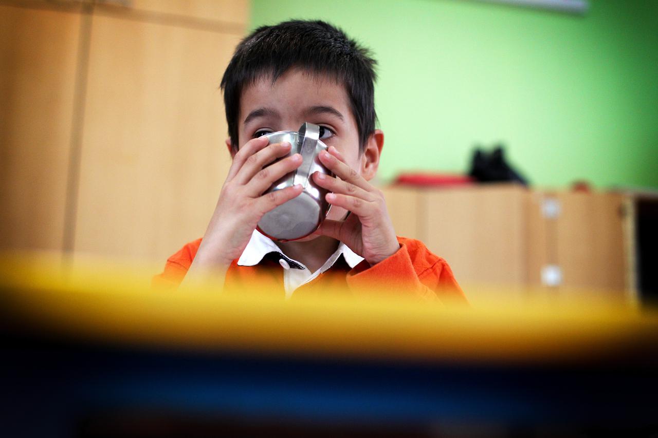 04.12.2015.- Zagreb- Autisticni djecak iz Djecjeg doma u Nazorovoj. Photo: Boris Scitar/Vecernji list