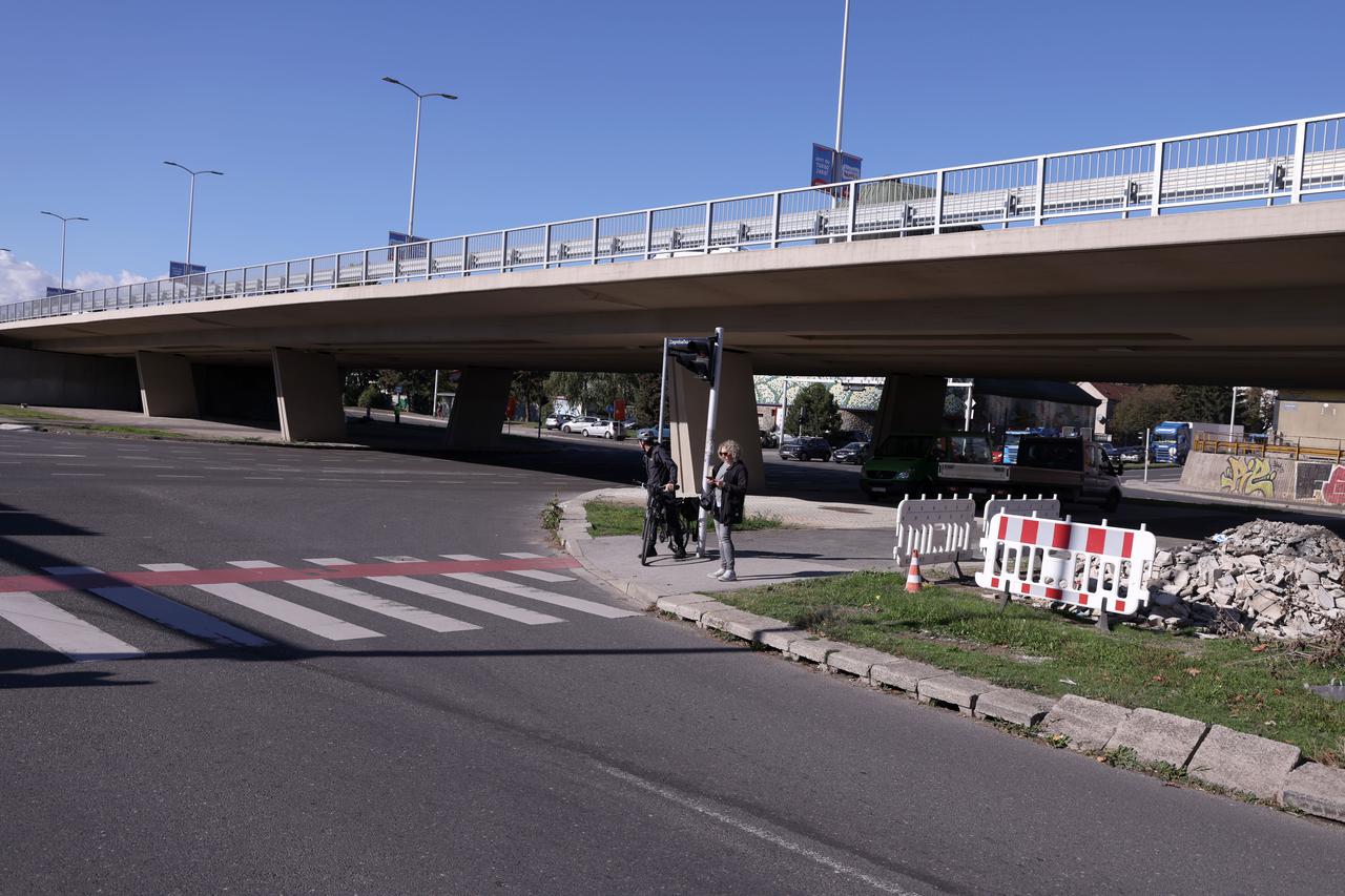 Zagreb: Nadvožnjak na križanju Selske i Zagrebačke avenije
