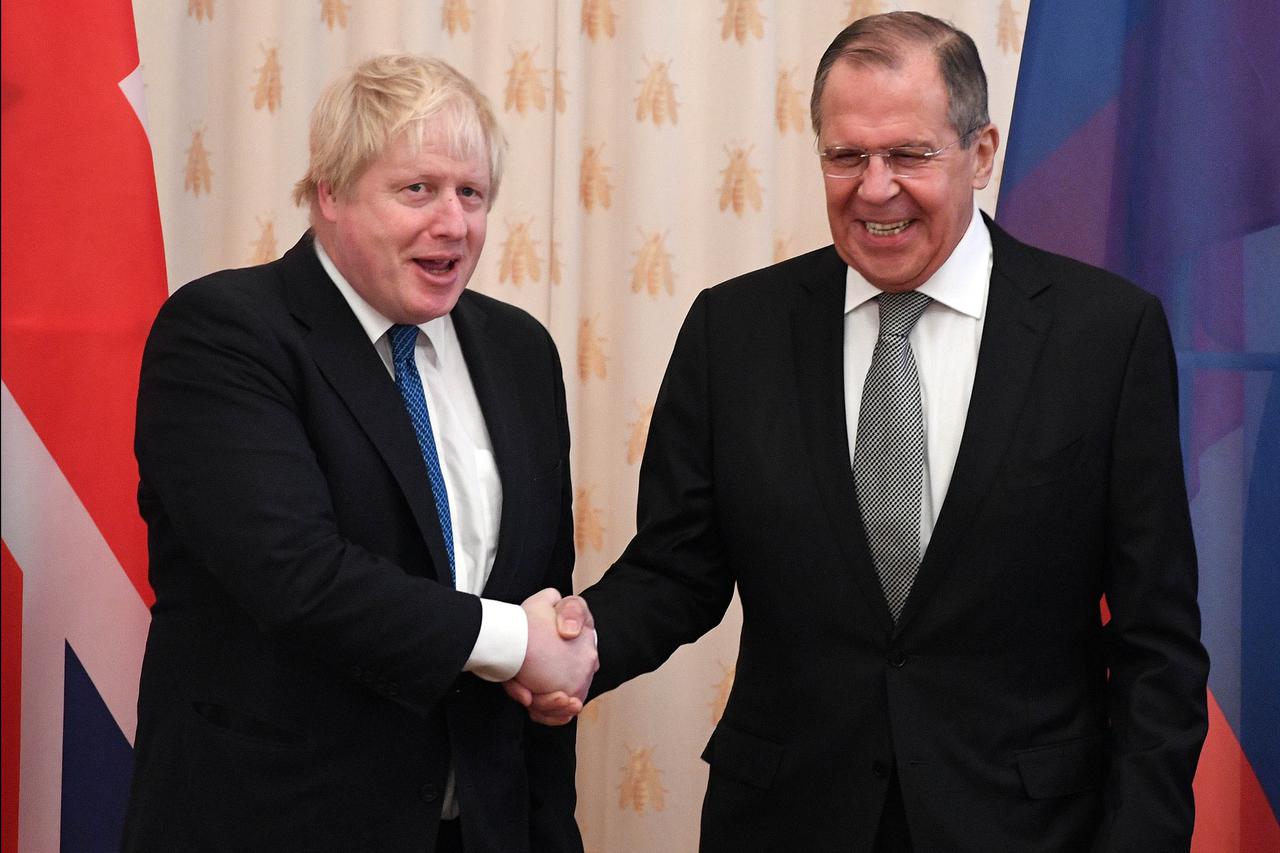 Boris Johnson i Sergej Lavrov