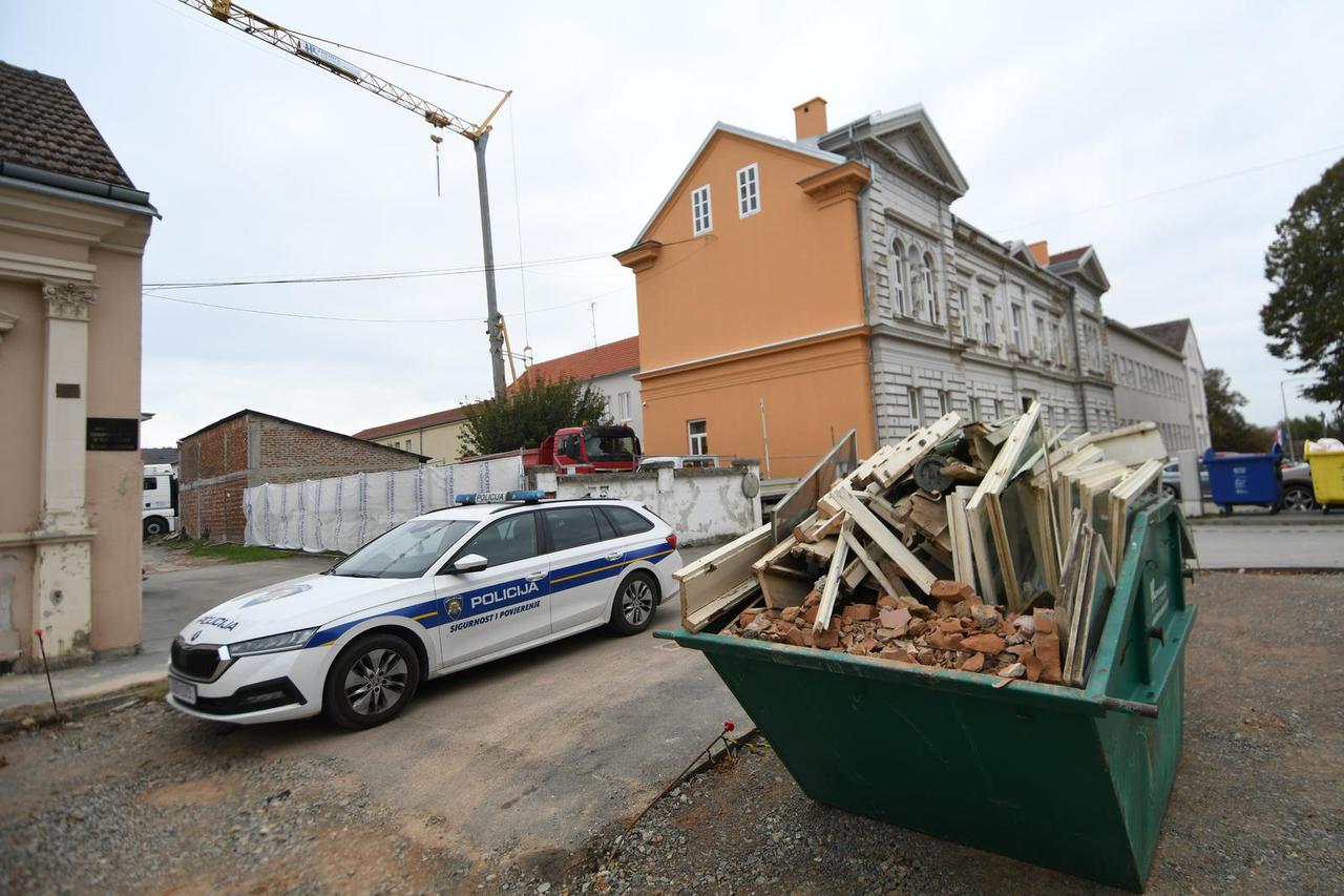 Urušio se zid zatvora u Bjelovaru, poginula dva radnika