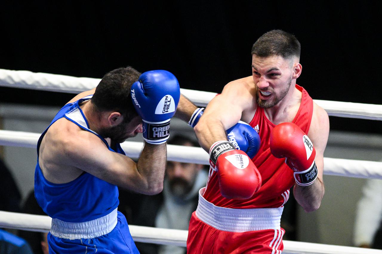 Finale prvenstva Hrvatske u boksu, Gabrijel Veočić - Damir Plantić