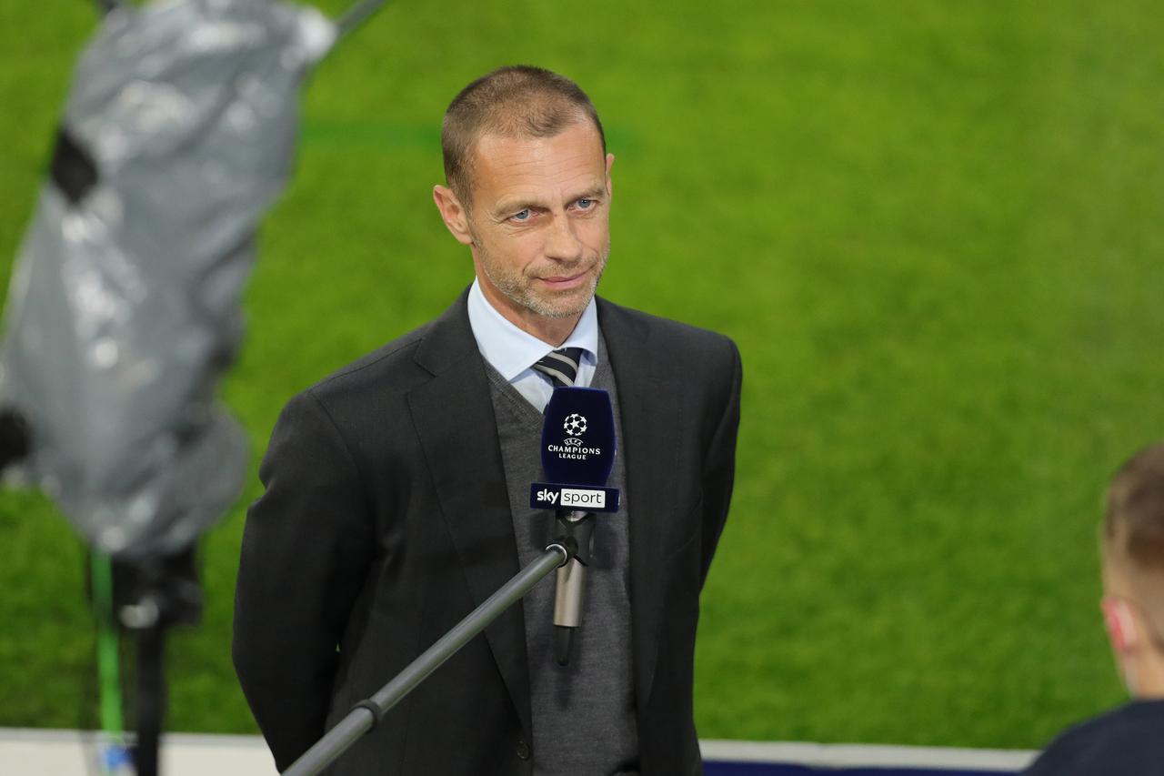 firo: 07.04.2021 Football, Champions League, season 2020/2021, FC Bayern Mvºnchen, Muenchen - Paris St.Germain 1/4 final first leg