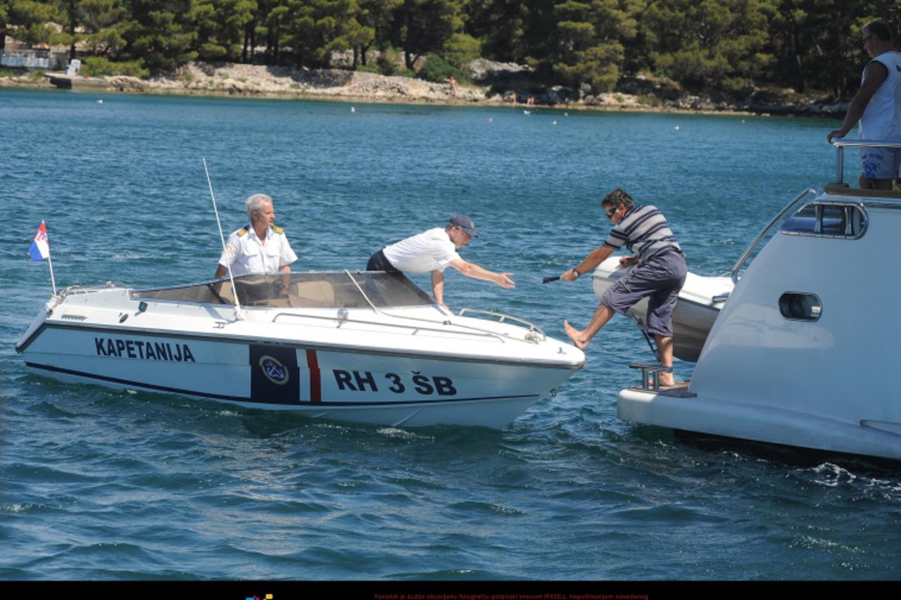 \'25.07.2010., Sibenik - Lucka kapetanija Sibenik tijekom jutra provodila akciju  Hobotnica i kontrolirala plovila te kaznjavala prebrze glisere. Photo: Hrvoje Jelavic/PIXSELL\'