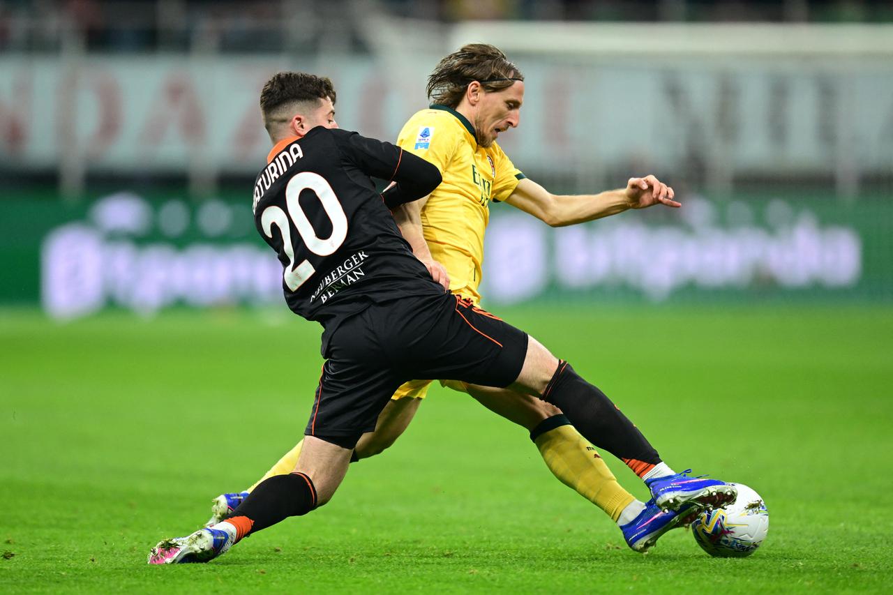 Serie A - AC Milan v Como