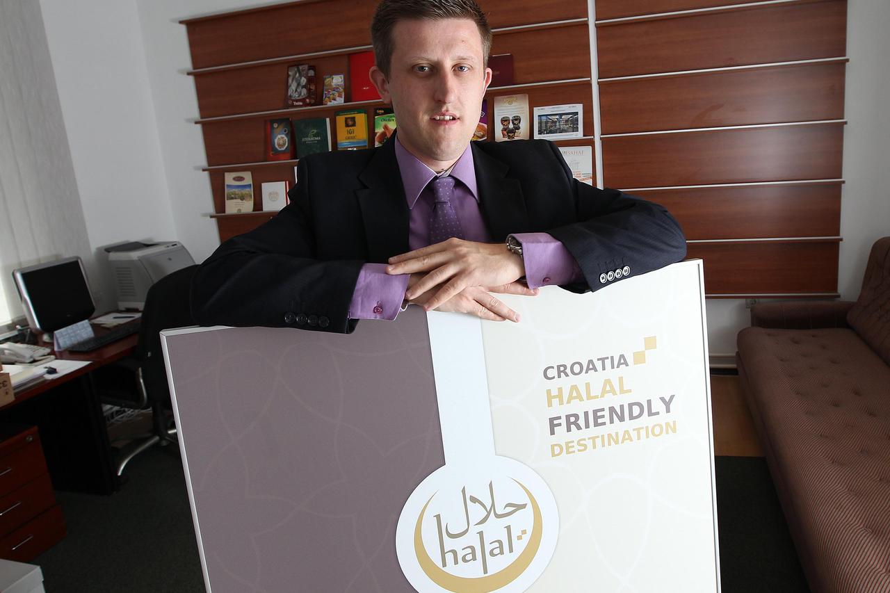 18.06..2014., Zagreb - Aldin Dugonjic, voditelj Ureda za Halal certifikat islamske zajednice. Photo: Boris Scitar/Vecernji list/PIXSELL