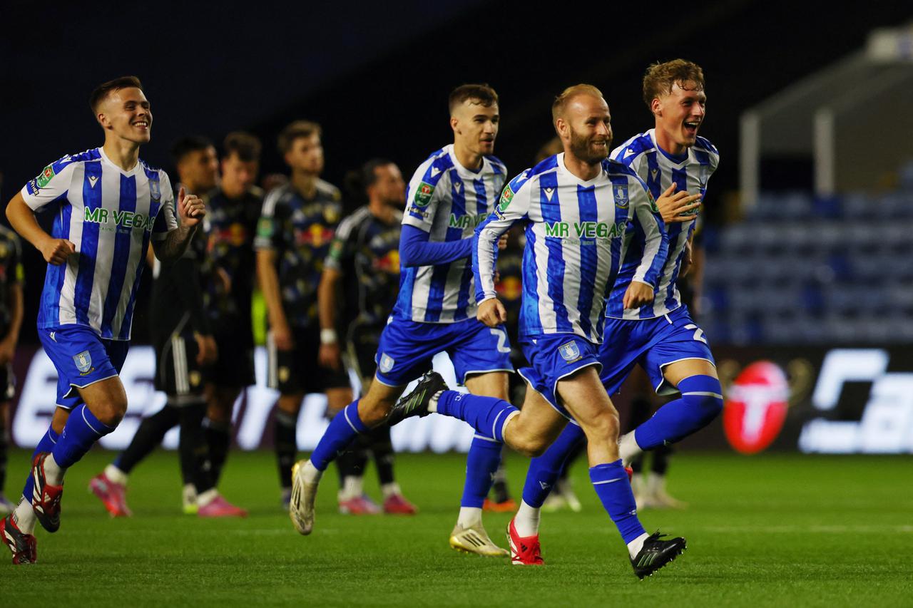 Carabao Cup - Second Round - Sheffield Wednesday v Leeds United