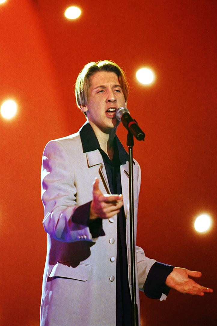 Tada je uz jamčevinu od 50 tisuća kuna pušten kući. Protiv Katalenića podignute su dvije optužnice. Jedna je vezana uz skidanje dječje pornografije, i druga je vezana uz mamljenje djece zbog zadovoljavanja spolnih potreba.