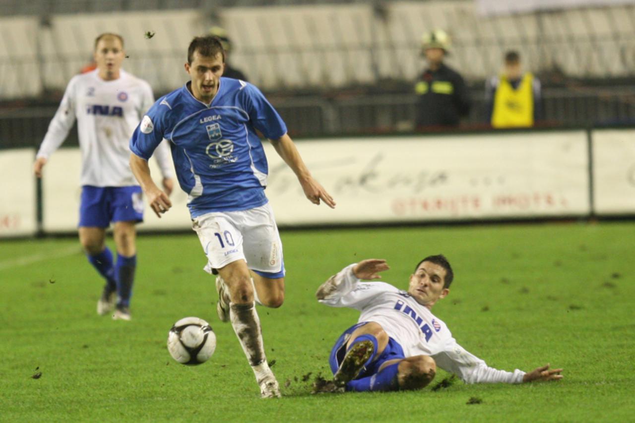 'Split.28.11.2009. Utakmica  T-Com Prva HNL u Poljudu.Josip Knezevic i Goran Rubil. 16 Kolo.Hajduk-Osijek.  Photo: Ivo Cagalj/PIXSELL'