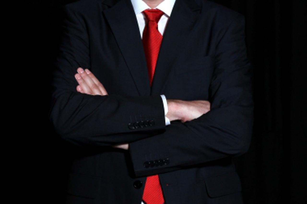 'SPECIJAL EKRAN   11.06.2012., Zagreb, - Mila Horvat i Robert Ferlin, voditelji na HRT - u. Robert Ferlin Photo: Anto Magzan/PIXSEL'