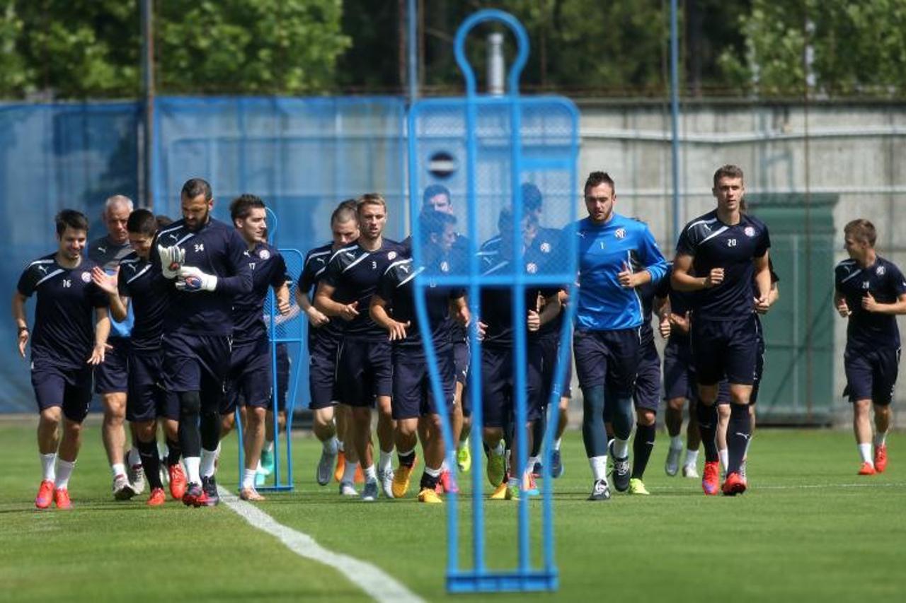 Dinamo, prvi trening