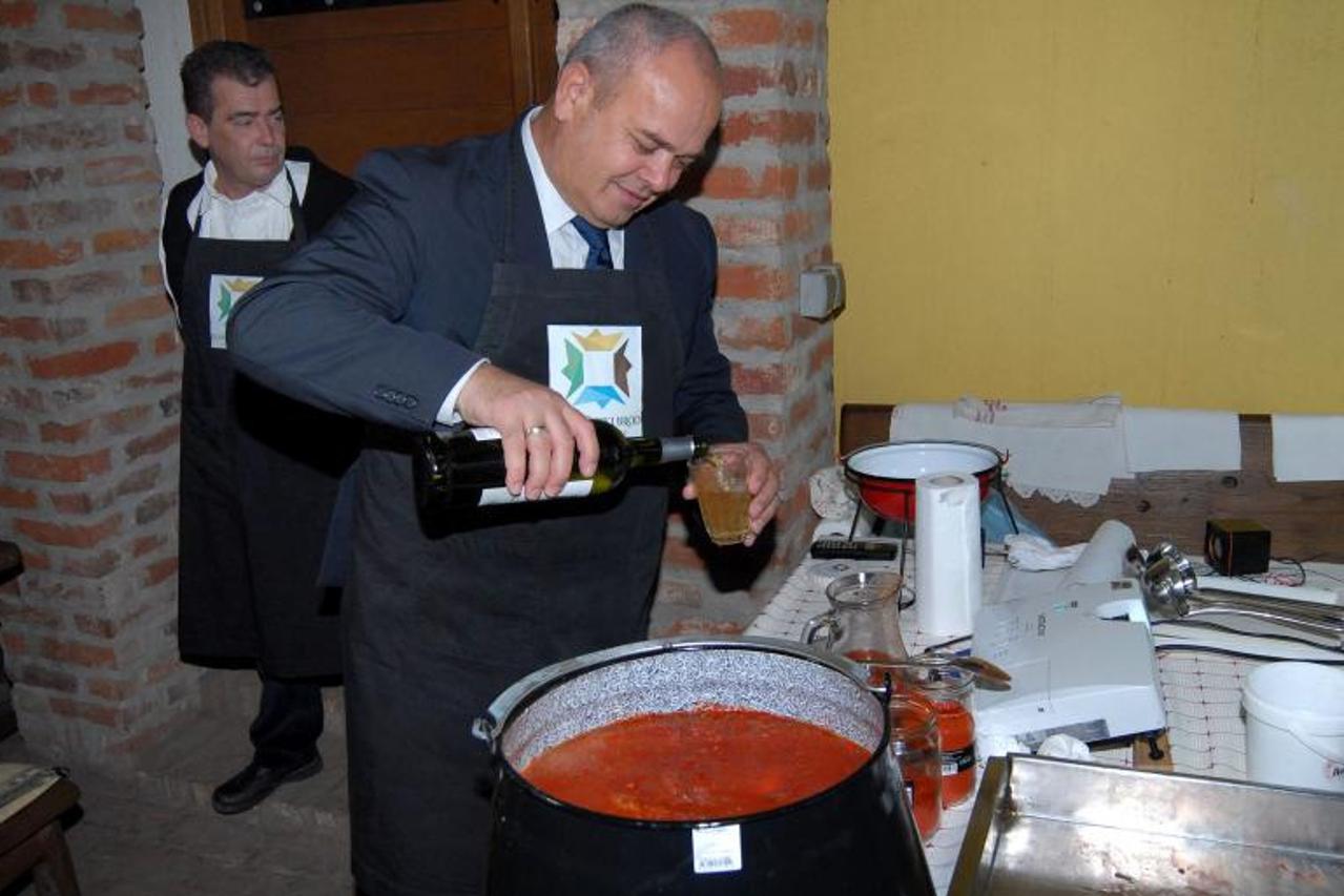 Rodino gnijezdo,kuhanje