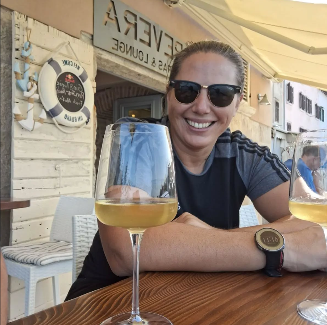 Na društvenim mrežama često objavljuje fotografije na kojima se može vidjeti kako danas izgleda. 