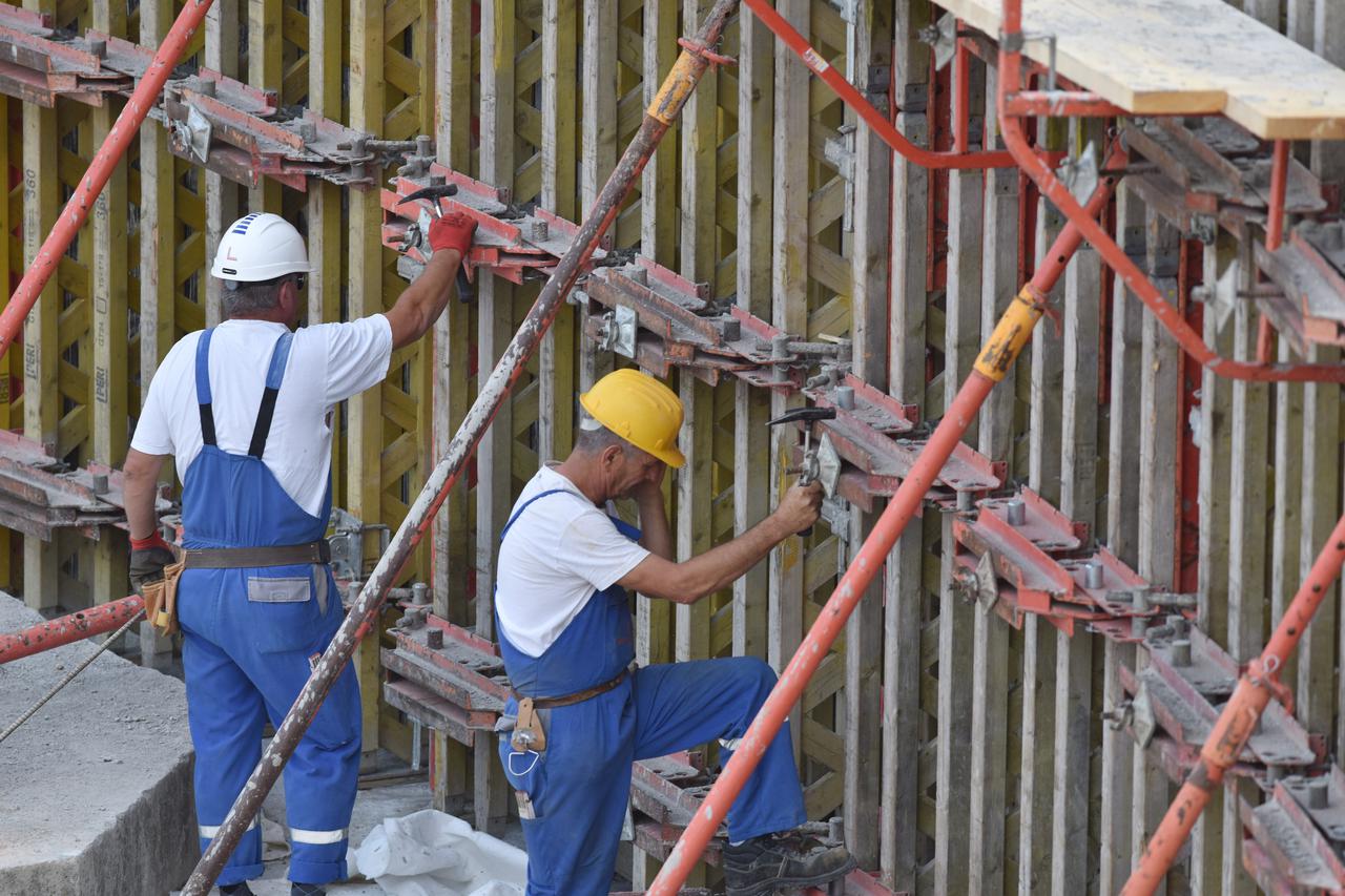 Šibenik: Radovi na troetažnoj garaži u centru grada