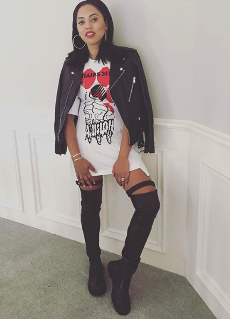 - Steph svaki dan ima tisuće ponuda. Na njega se žene 'bacaju' - dodala je. 