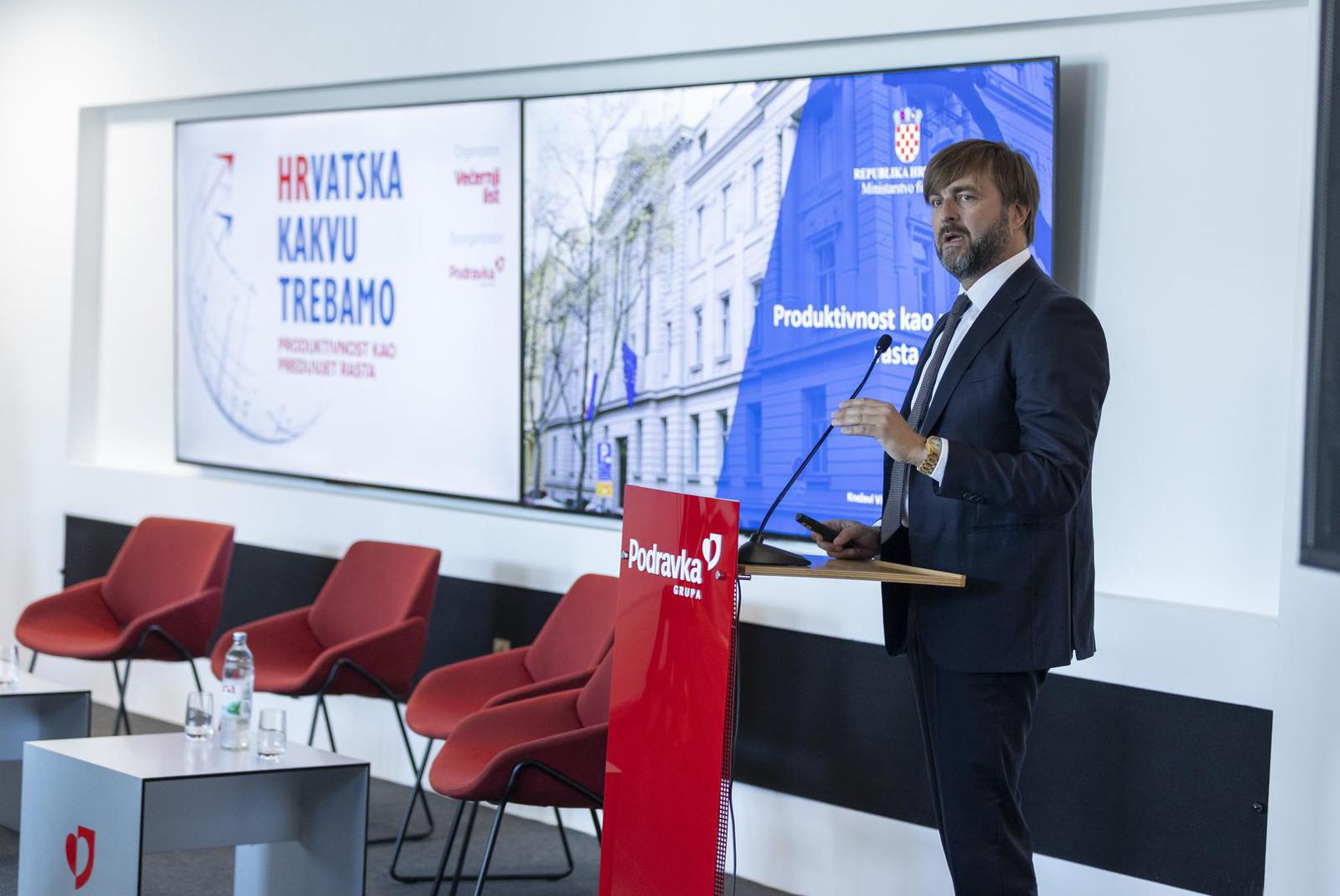 Uvodno izlaganje održao je Tomislav Ćorić, potpredsjednik Vlade i ministar financija.