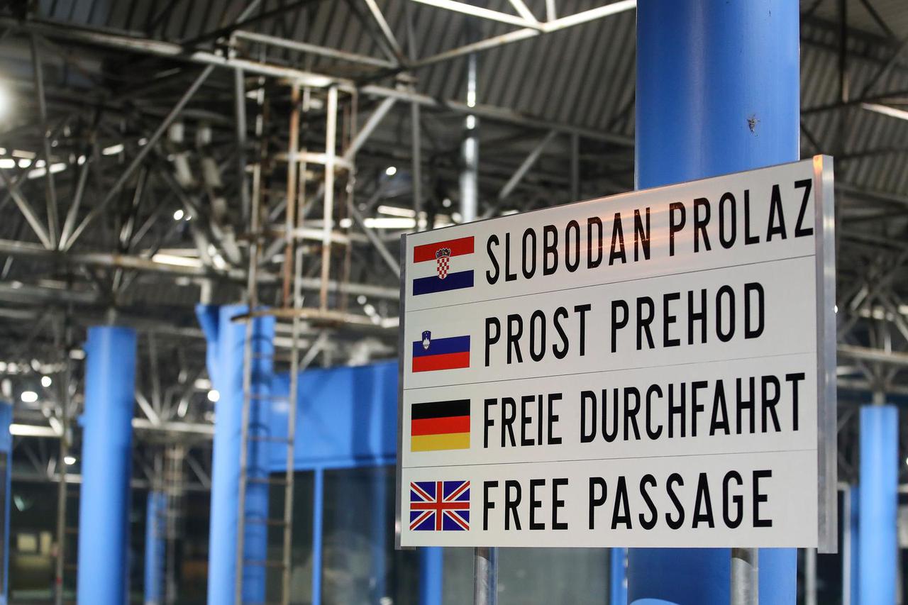 Granični prijelaz Bregana nakon ulaska Hrvatske u Schengen