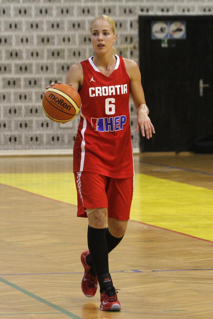 Prije sedam godina oprostila se od profesionalne košarke i danas živi, kako sama kaže, život kakav je oduvijek priželjkivala.