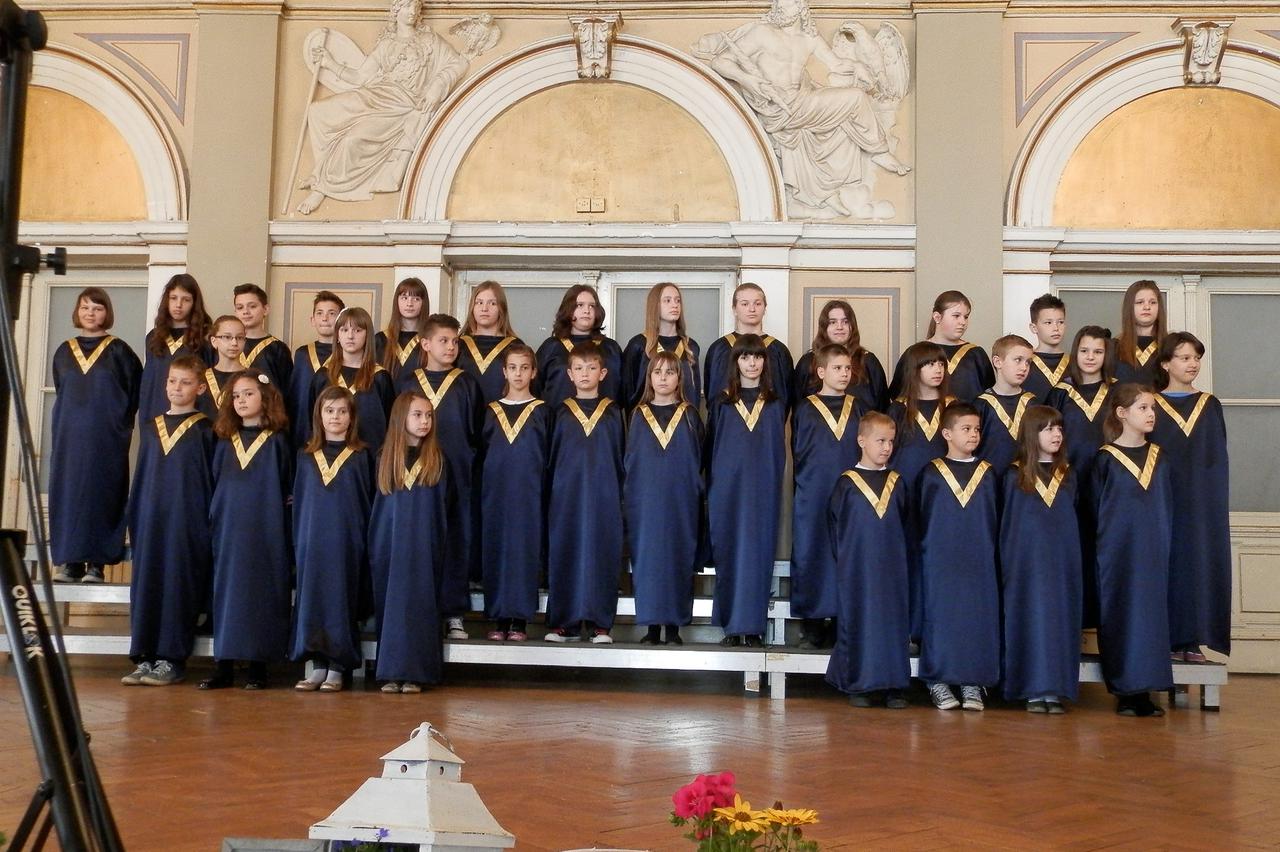 Zbor Katoličke osnovne škole