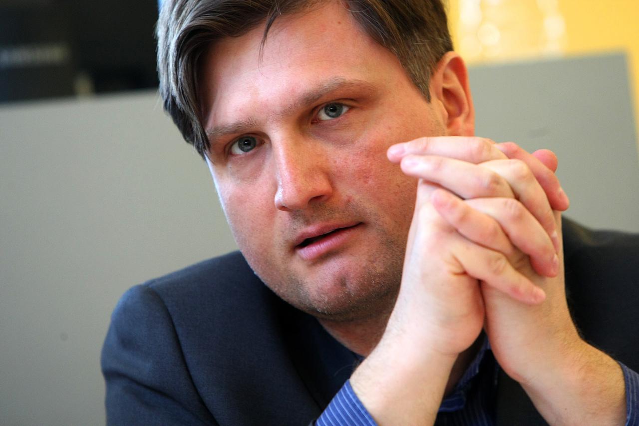 Saša Cvetojević