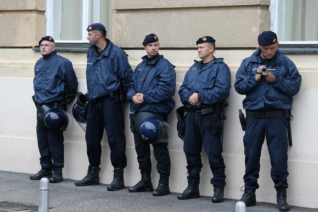 Policajci