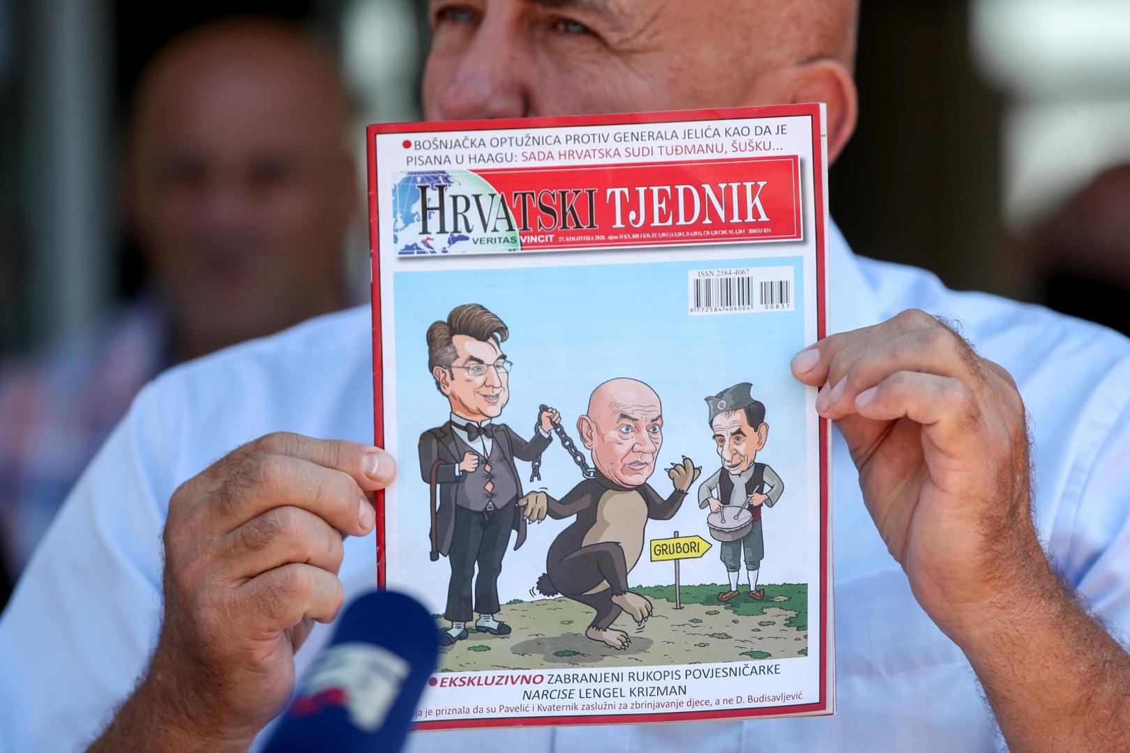 29.08.2020., Zagreb - Konferencija za medije s osvrtom hrvatskih branitelja – ratnih zapovjednika na trenutno stanje u drzavi te kontekst u kojem se aktualni dogadjaji odvijaju. Takodjer su iznijeli svoj  stav o politici predsjednika Vlade Andreja Plenkovica i postupcima potpredsjednika Vlade i ministra hrvatskih branitelja Tome Medveda. Ljubo Cesic Rojs. Hrvatski general, Josip Lucic.Photo: Igor Kralj/PIXSELL