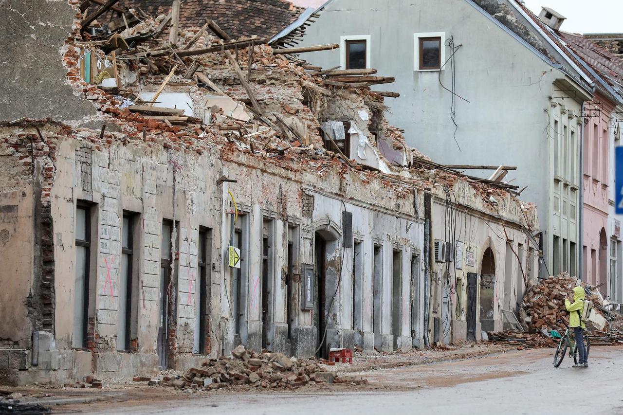 Posljedice potresa u centru Petrinje