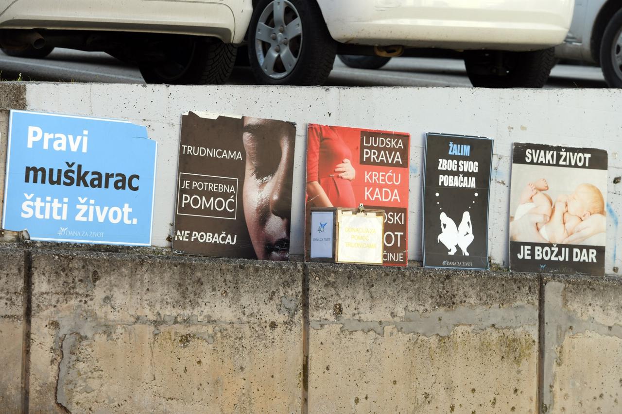 Šibenik: Molitva ispred bolnice u sklopu kampanje 40 dana za život