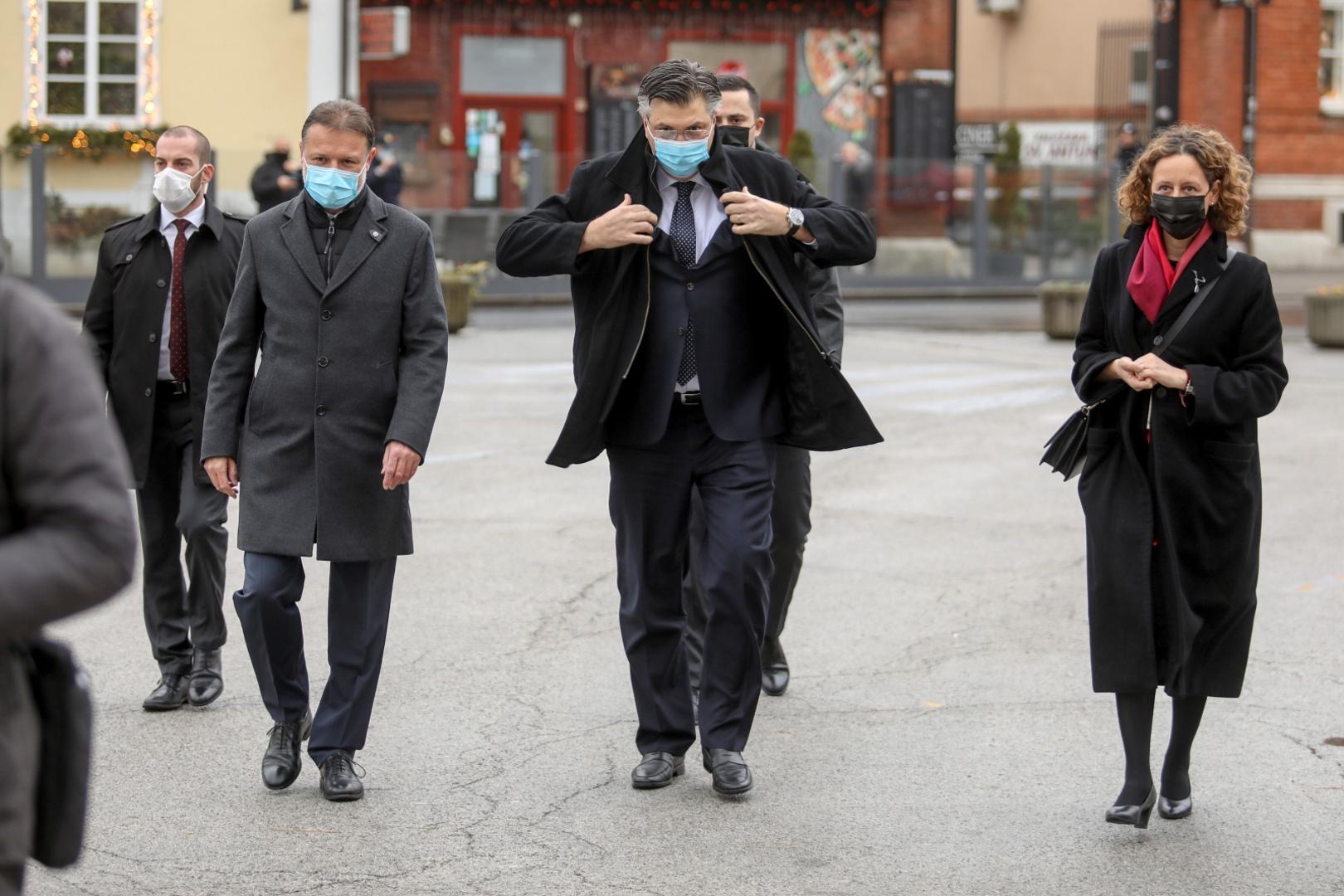 25.12.2020., Zagreb - Zagrebacki nadbiskup, kardinal Josip Bozanic, predvodio je misu svetkovine Rodjenja Gospodinova. Misnom slavlju prisustvovali su Andrej Plenkovic i Gordan Jandrokovic. Photo: Borna Filic/PIXSELL