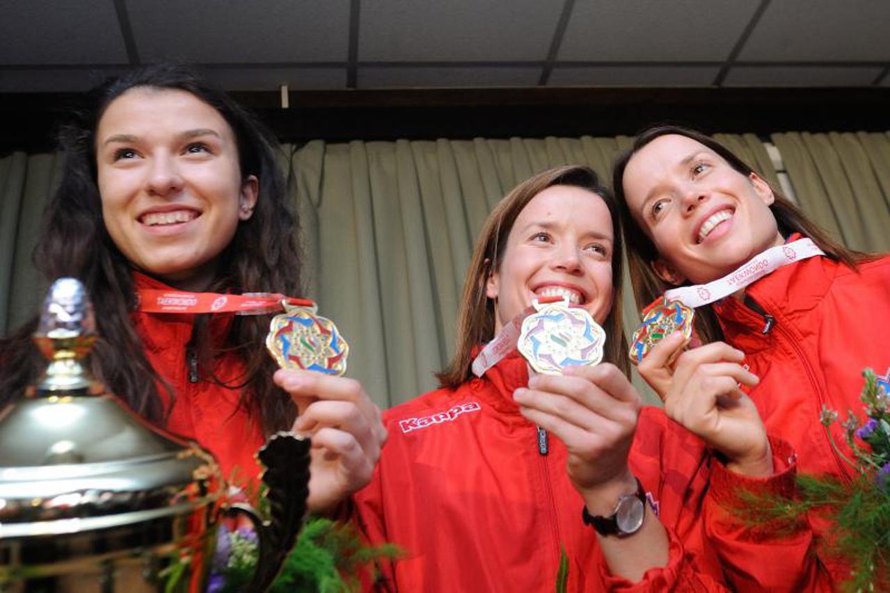 Iva Radoš, Ana Zaninović, Lucija Zaninović