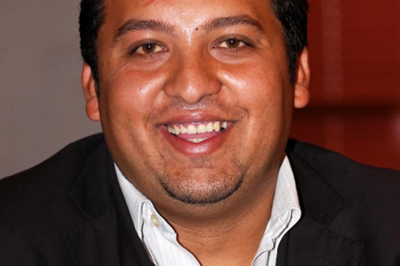 'VARAZDIN/MEDJIMURJE- 23.03.10., Cakovec, Hrvatska- Josip Balog mladji iz romskog naselja Loncarevo, romski je pomagac u OS Podturen. Photo: Vjeran Zganec Rogulja/PIXSELL'