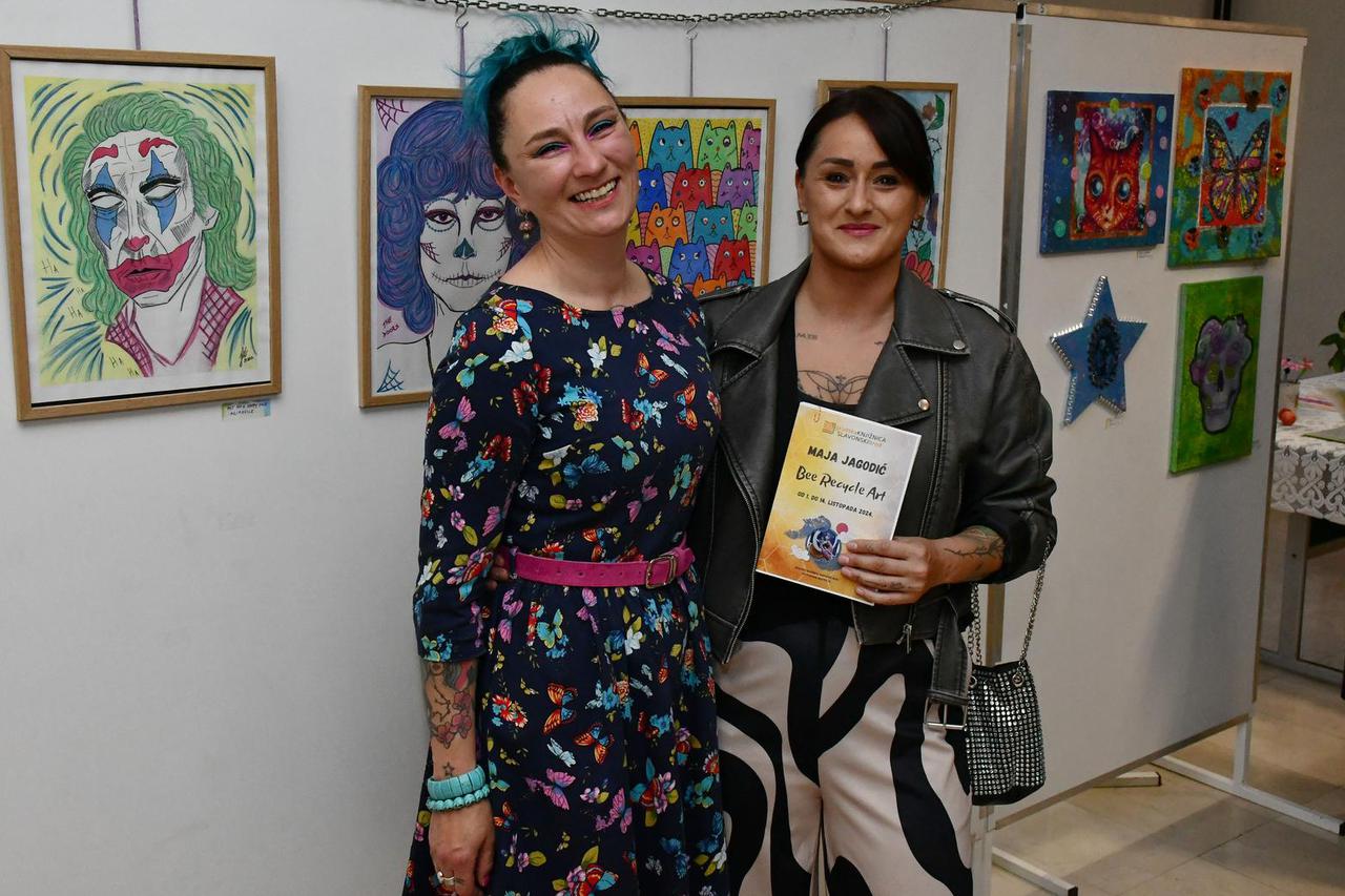 Slavonski Brod: Samostalna humanitarna izložba autorice Maje Jagodić "Bee recycle art"