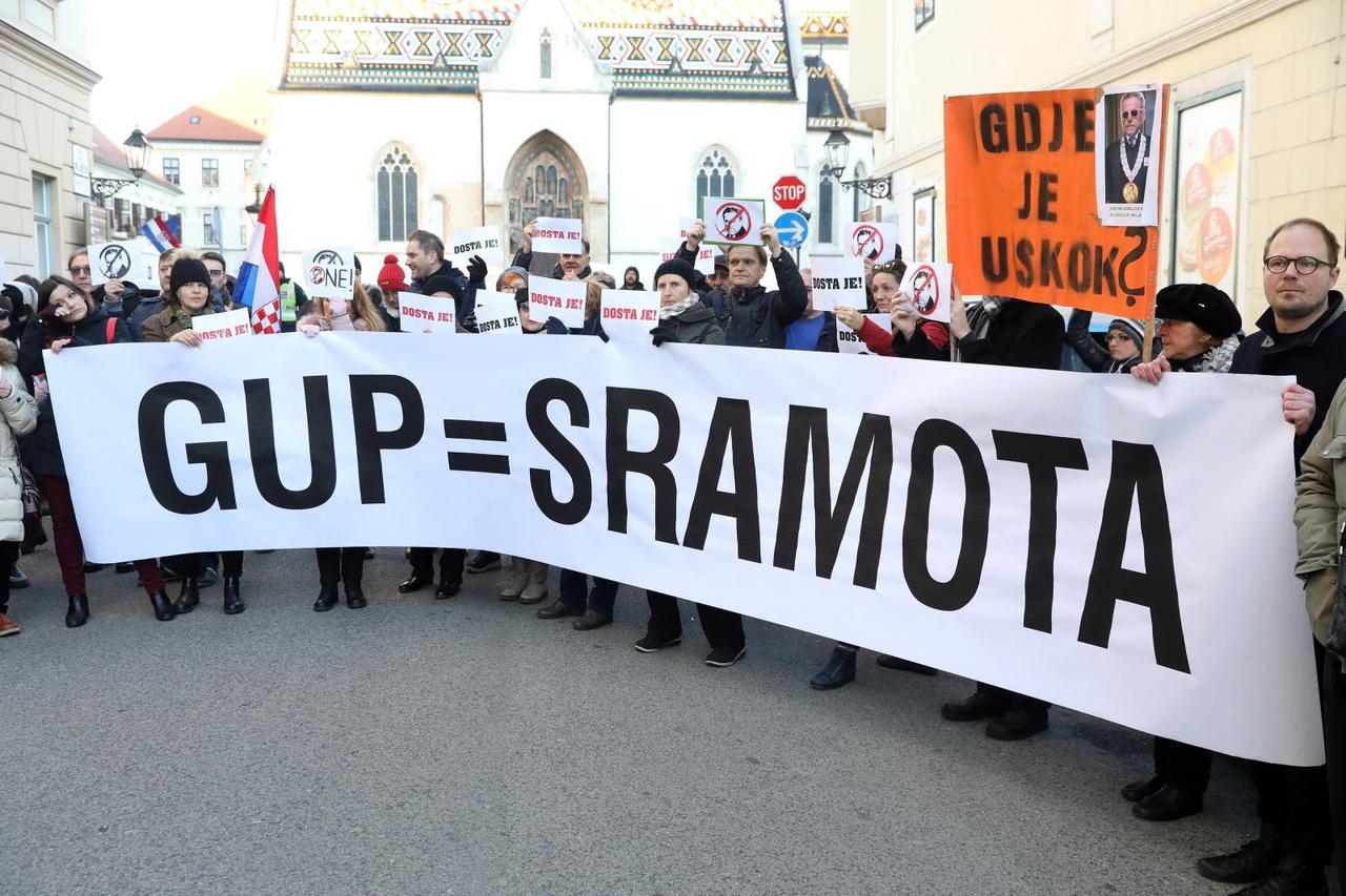 Prosvjed protiv izmjena GUP-a organiziran ispred Gradske skupštine