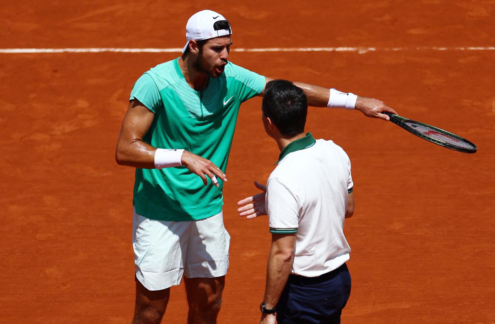 Tennis - French Open - Roland Garros, Paris, France - May 28, 2023 Russia's Karen Khachanov remonstrates with the umpire during his first round match against France's Constant Lestienne REUTERS/Lisi Niesner Photo: LISI NIESNER/REUTERS