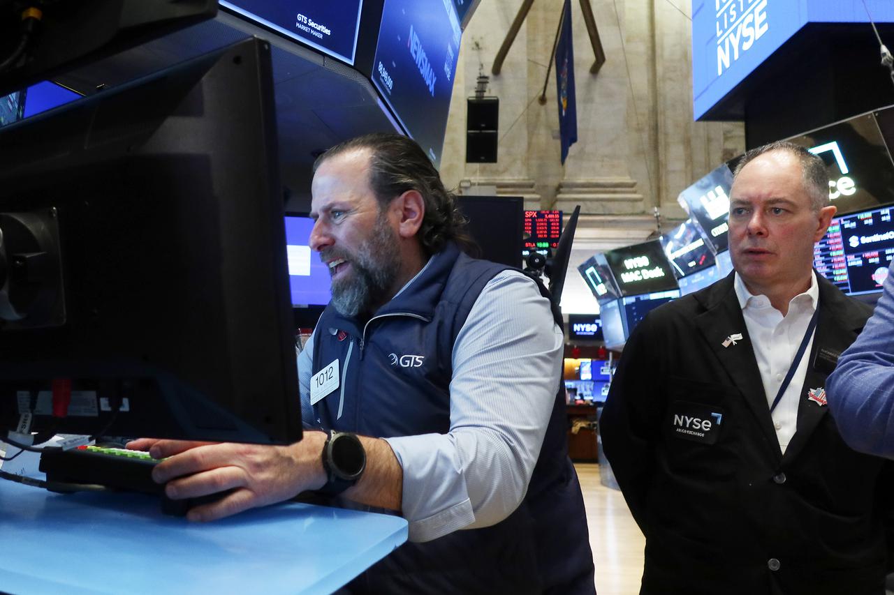 Markets Volatile From Trump Tariiffs on Wall Street