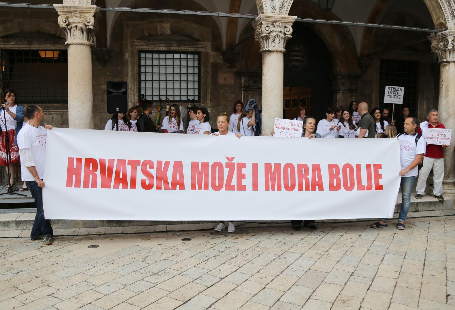 Podsjećano, inicijativa „Gospić je naš dom“ za subotu, 5. rujna, organizira prosvjed „Hodaj za Liku, hodaj za Hrvatsku“, kojim želi upozoriti na problem ilegalno odloženog otpada na području Gospića.
