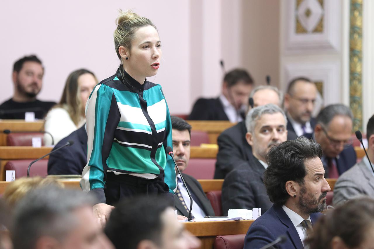 Zagreb: Sabor glasovao o raspravljenim točkama dnevnog reda
